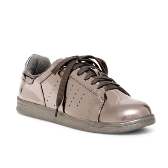 N.Y.L.A Y2K Metallic Sneakers in Pewter | size 7 or 6.5 US - Picture 8 of 8